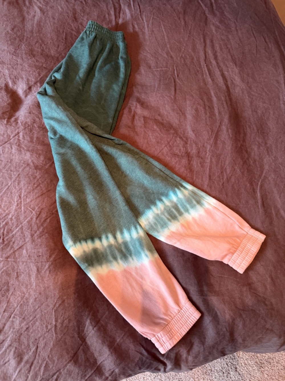 PINK Victoria's Secret Green and Pink Tie-Dye Cropped Joggers